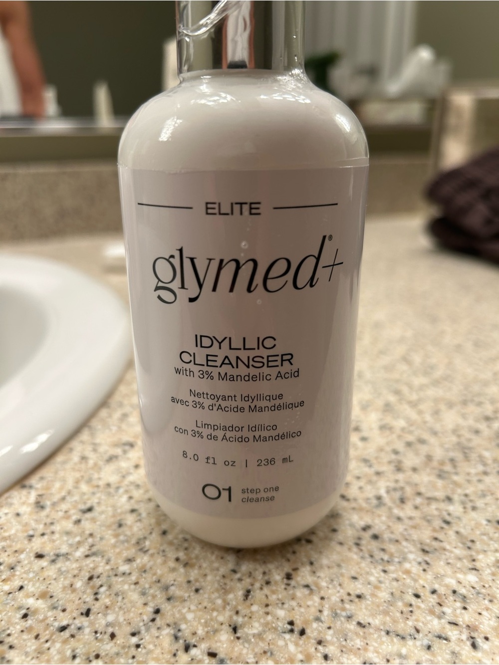 Glymed Plus Idyllic Cleanser with 3% Mandelic Acid (Retail) - (8 oz | 236 ml)
